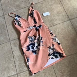 BNWT Size XS Winder Floral Cocktail Dress